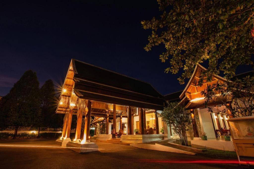 Wiangkaew Hotel Nan Bagian luar foto
